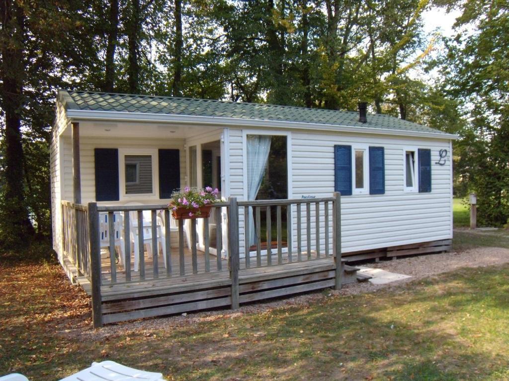 Le Chateau Des Marais Campsite 5*